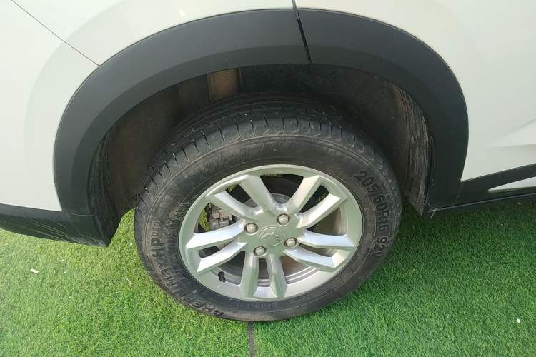 Used Wuling Alvez 2022 1.5L CVT Comfort Edition