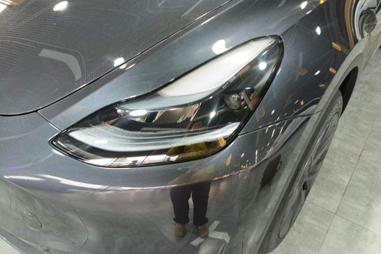 Used Tesla Model Y 2024 Rear-Wheel-Drive Version