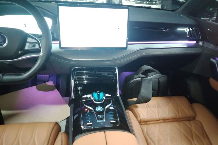 Used BYD Tang New Energy 2023 DM-i Champion Edition 112KM Prestige Model
