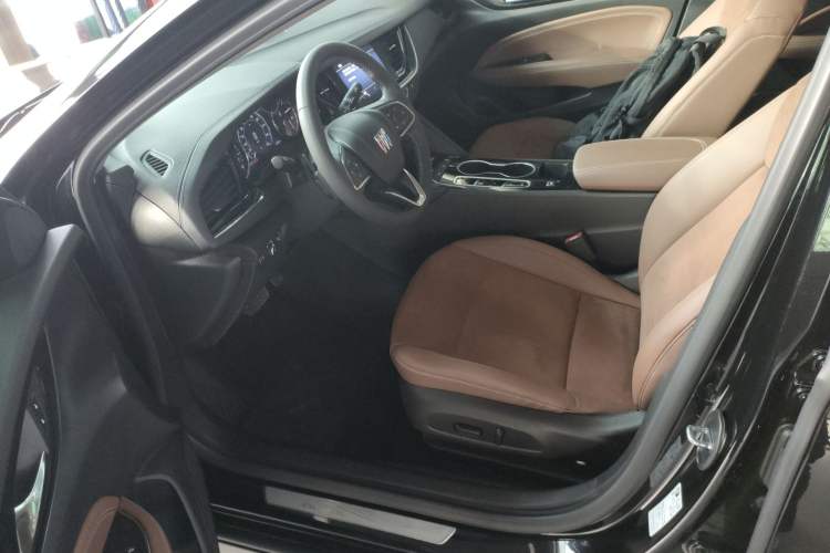 Used Buick Regal 2024 28T Luxury Edition
