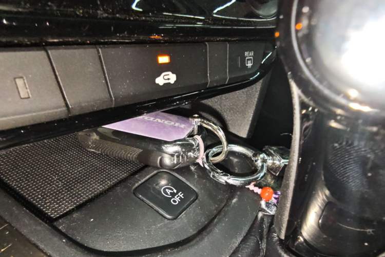 Used Honda XR-V 2017 1.8L EXi CVT Comfort Version