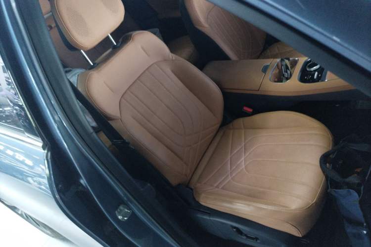 Used  Galaxy Xingjian 7 EM-i 2025 120km Flagship Edition
