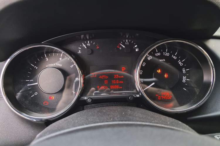 Used Peugeot 3008 2013 1.6THP Automatic Prestige Edition
