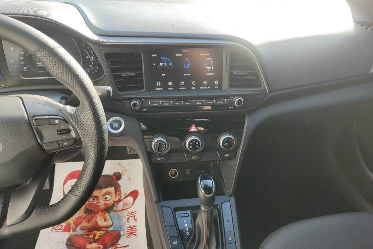 Used Hyundai Elantra 2019 1.4T Dual-Clutch Xuan Dong · Dynamic Model
