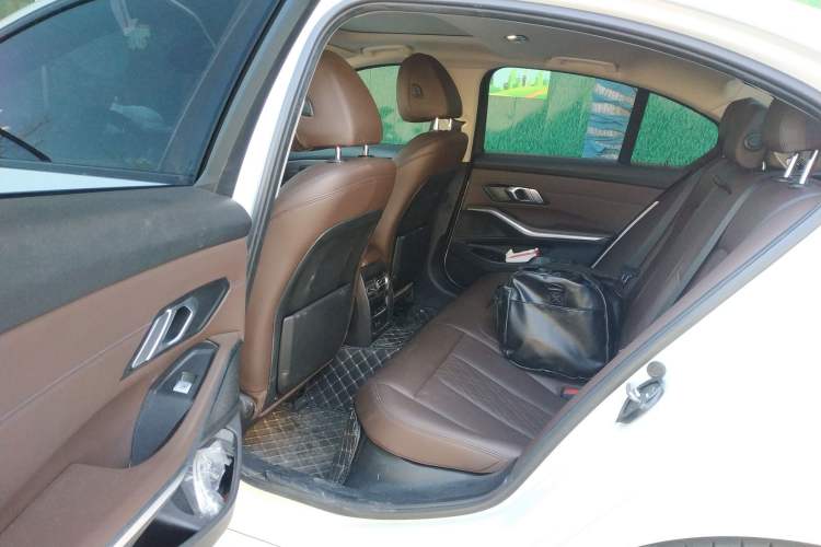 Used BMW 3 Series 2022 Updated 320i Sport Package
