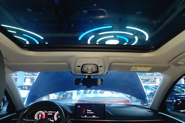 Used Audi A4L 2020 40 TFSI Luxury Dynamic Model
