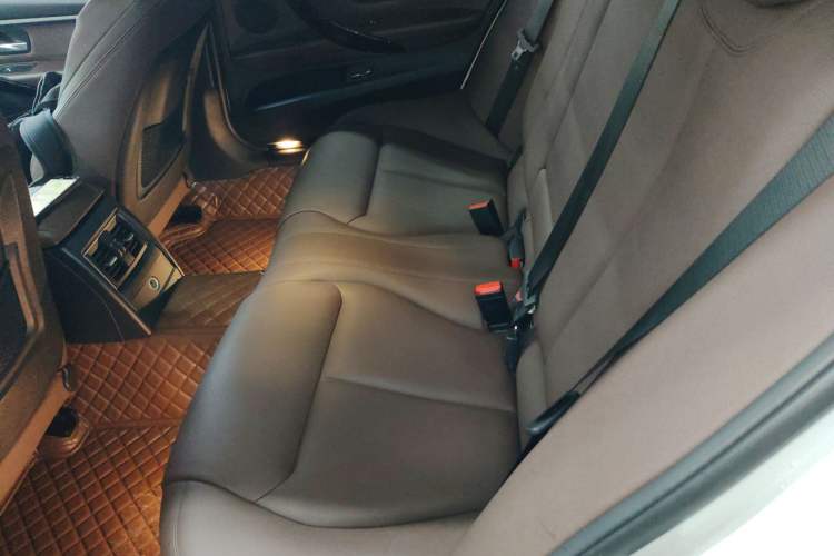 Used BMW 3 Series 2019 320Li Fashion Model
