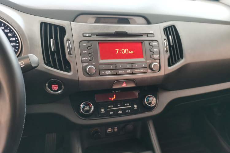 Used Kia Sportage R 2015 2.0L Automatic Two-Wheel Drive GLS
