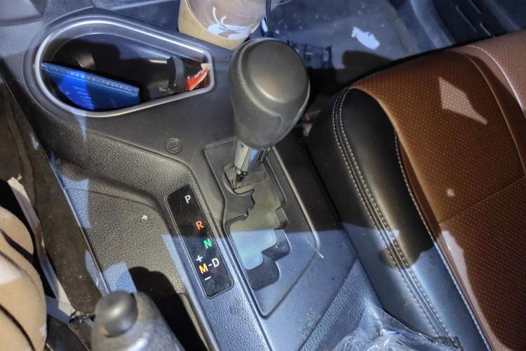 Used Toyota RAV4 2016 2.0L CVT Two-Wheel Drive Comfort Edition China V Standard