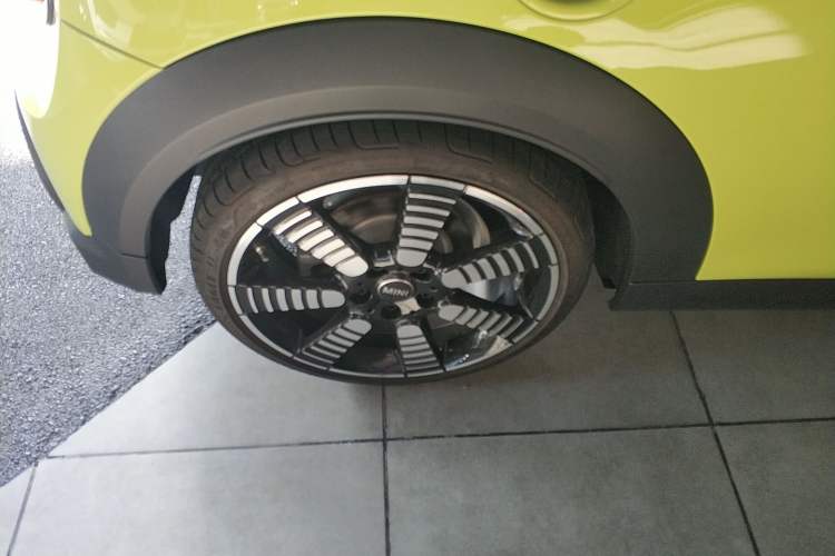 Used  MINI 2023 Revised 2.0T COOPER S CABRIO Artist
