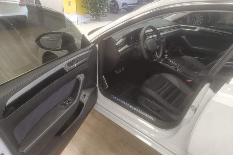 Used Volkswagen FAW-Volkswagen CC 2021 Estate Car 380TSI Vizion Edition
