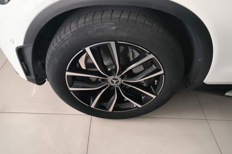 Used Mercedes-Benz GLC 2020 GLC 300 L 4MATIC Dynamic Edition
