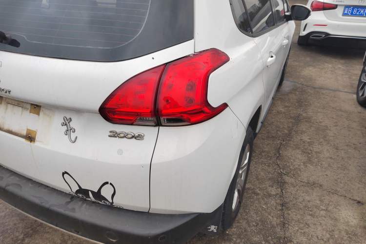 Used Peugeot 2008 2014 1.6L Manual Trend Edition
