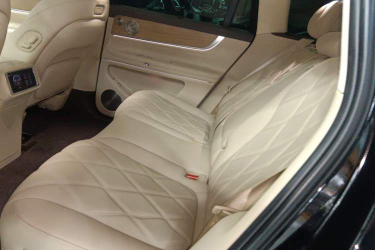 Used Hima AITO M9 2025 All-Electric Ultra Version 100 kWh 5-Seater Model