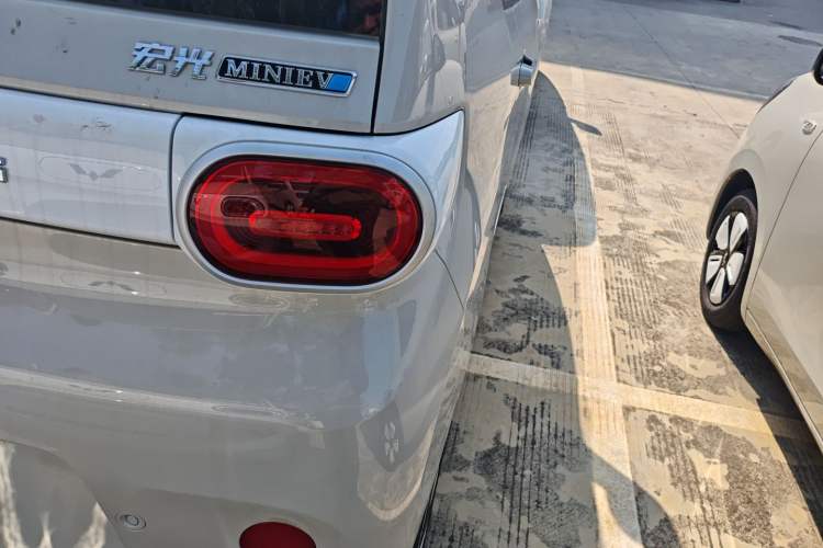 Used Wuling Hongguang MINIEV 2024 3rd Generation 215km Youth Edition
