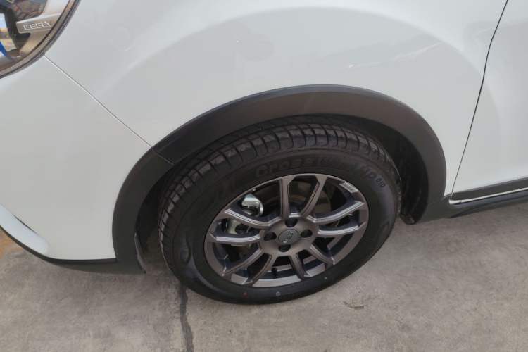 Used Geely Auto Vision X3 2021 PRO 1.5L CVT Deluxe Model