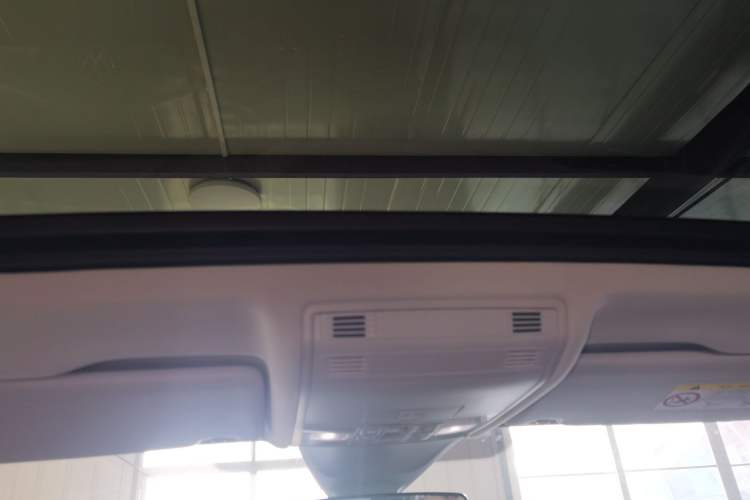 Used Volkswagen Tayron 2023 Revised Version 380TSI All-Wheel Drive R-Line High-Energy Edition