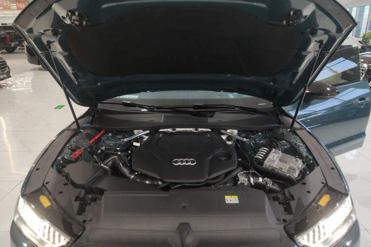 Used Audi A7L 2022 55 TFSI quattro S-line Edition One First Edition
