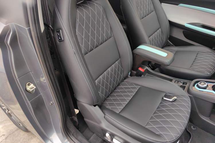 Used Chery Little Ant 2021 150 000 Yuan "Ant Fan" Edition New Ant Xuan Version Lithium-NMC Battery
