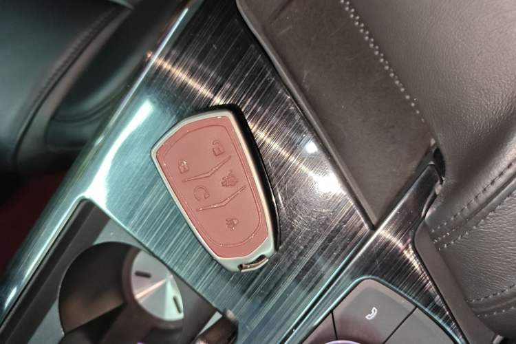 Used Cadillac CT6 2019 28T Luxury Model
