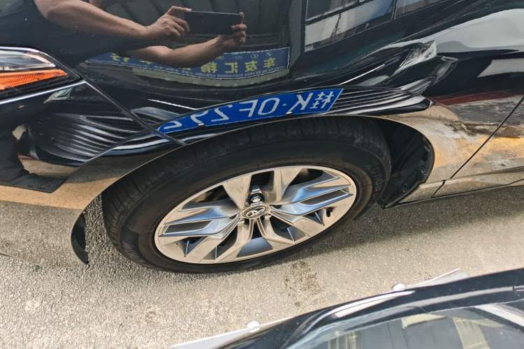 Used Toyota Avalon 2019 2.0L Luxury Edition China VI Standard
