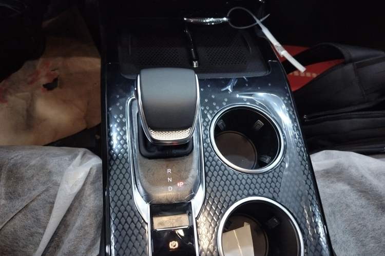 Used Hongqi HS3 PHEV 