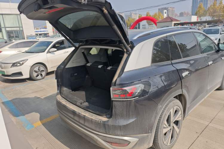 Used Volkswagen ID.6 CROZZ 2022 Long-Range PRO Edition
