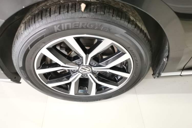 Used Volkswagen Magotan 2020 330TSI DSG Leading Model
