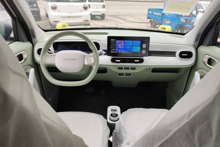 Used  Panda 2025 210km Panda Rider
