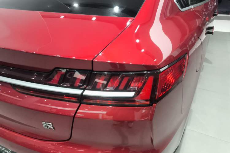 Used BYD Han 2020 EV Long-Range Luxury Model
