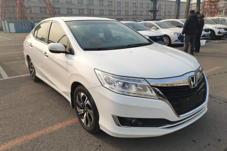 Used Honda Crider 2016 1.8L CVT Luxury Edition
