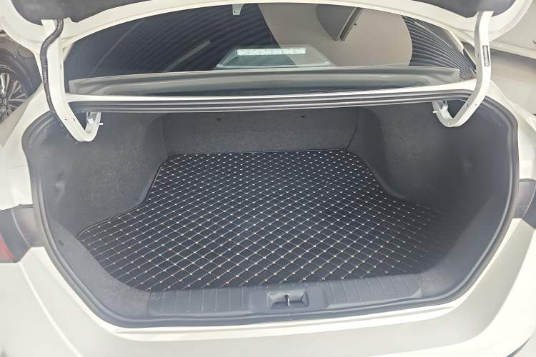 Used Nissan Sylphy 2023 1.6L CVT Enjoyment Edition
