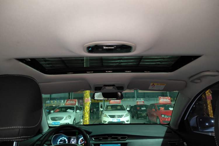 Used Geely Auto Emgrand 2021 UP 1.5L Manual Luxury Model
