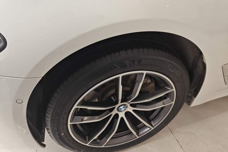 Used BMW 5 Series 2022 Second Facelift 525Li M Sport Package