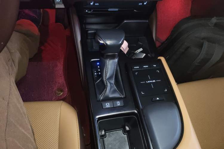 Used Lexus ES 2020 200 Excellence Edition