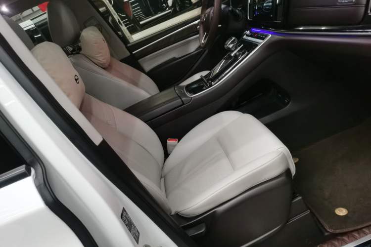 Used GAC Trumpchi M8 2023 Lingxiu Series 390T Prestige Edition