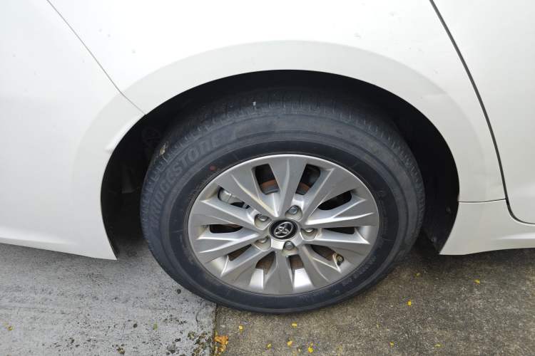 Used Toyota Corolla 2021 Dual-Engine 1.8L E-CVT Pioneer Edition
