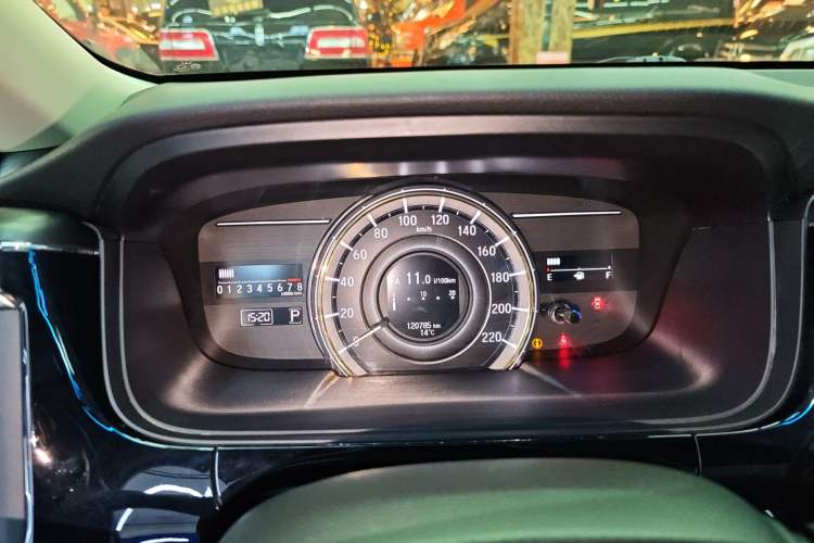 Used Honda Elysion 2016 2.4L Luxury Edition
