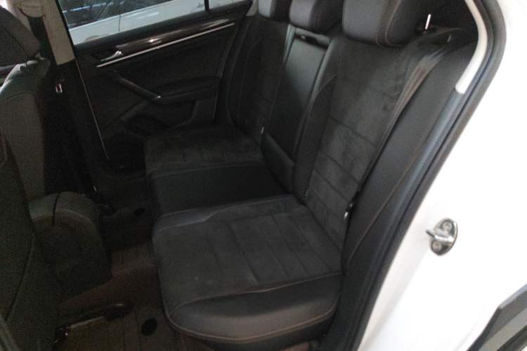 Used Volkswagen C-TREK 2018 230TSI DSG Luxury Model
