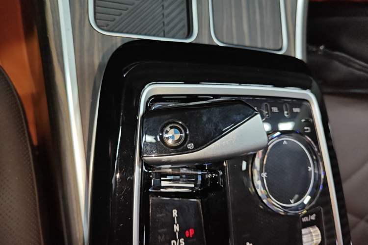 Used BMW 7 Series 2023 735Li M Sport Package
