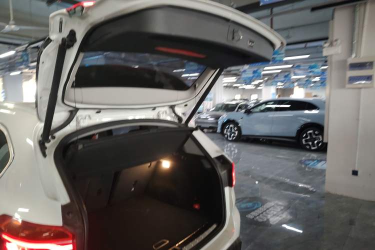 Used BMW X1 2019 sDrive20Li Leading Model
