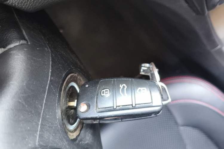 Used Chery Arrizo 5 2016 1.5L Manual Lingchao Edition
