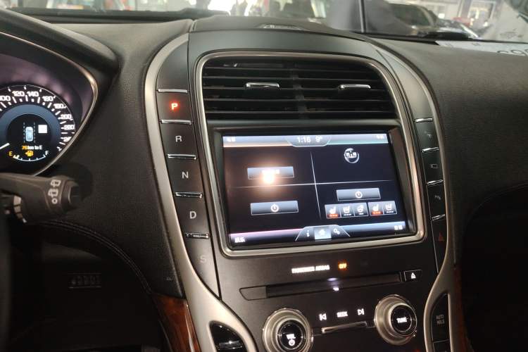 Used Lincoln MKX 2015 2.7T Four-Wheel Drive Prestige Edition
