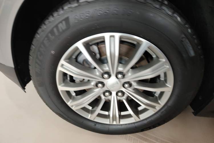 Used Cadillac XT5 2018 25T Luxury Model
