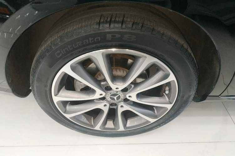 Used Mercedes-Benz E-Class 2019 E 300 L Stylish Model
