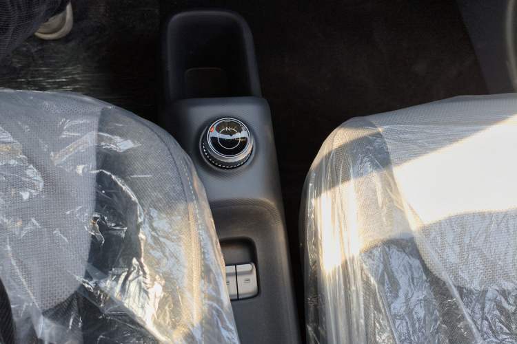 Used Wuling Zhiguang New Energy 2025 Model 305km Ambitious Edition