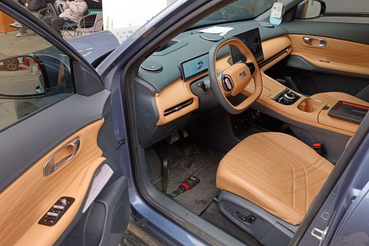 Used  Galaxy Xingjian 7 EM-i 2025 120km Flagship Edition