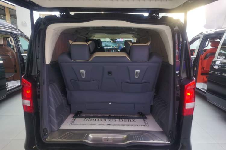 Used Mercedes-Benz Vito 2021 2.0T Business Version 7 Seats
