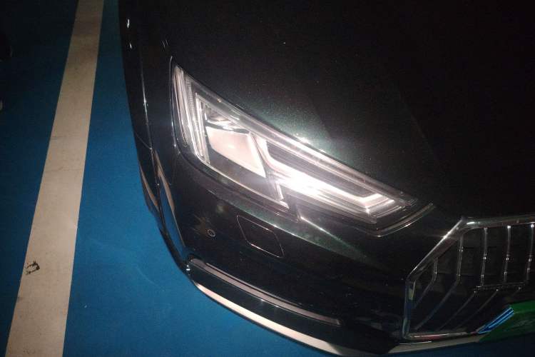 Used Audi A4 (Import) 2017 45 TFSI allroad quattro Fashion Edition
