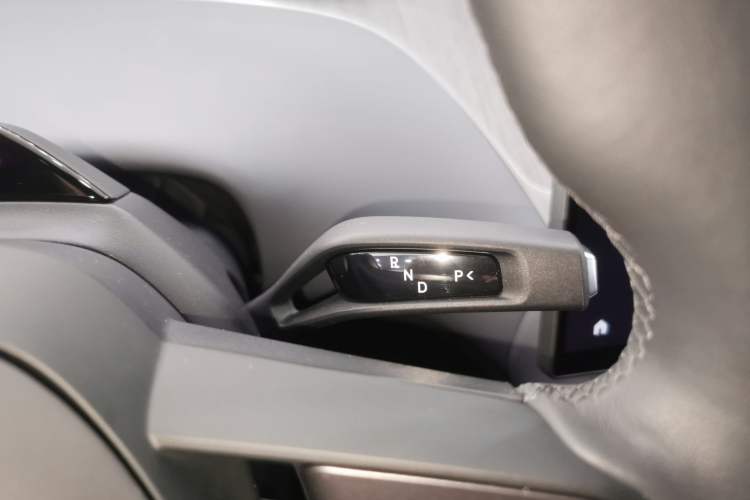 Used  YU7 2025 Ultra-Long Range Rear-Wheel Drive Version